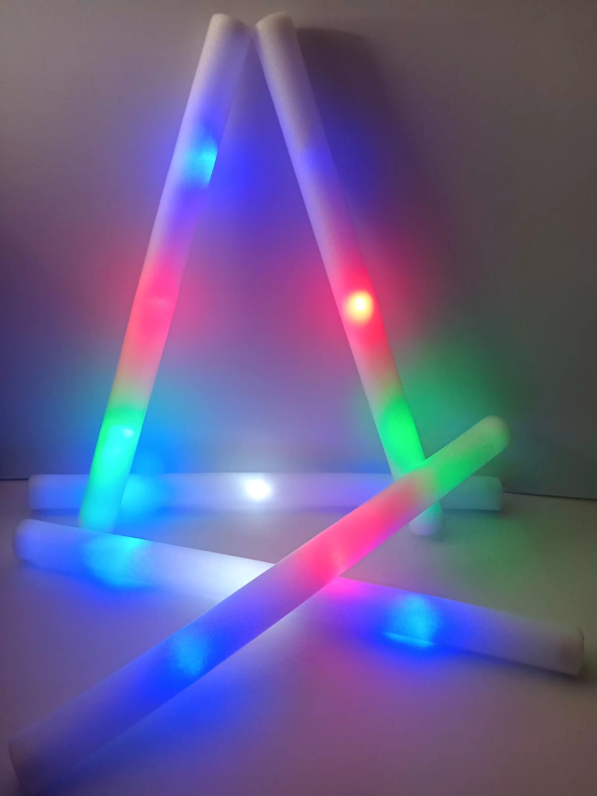 ROMPECOCO GOMA ESPUMA CON LUZ MULTICOLOR x1