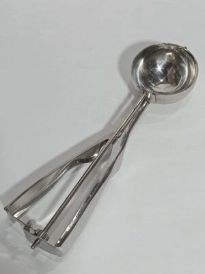 CUCHARA PARA HELADO DE ACERO x1
