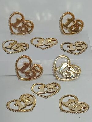 APLIQUE NUMERO15 AÑOS CORAZON PUNTILLA PLASTICO PLATEADO x 24 u.