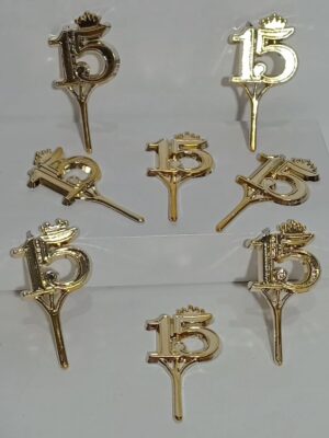 APLIQUE NUMERO15 AÑOS CON CORONA PLASTICA DORADA x 24 u.